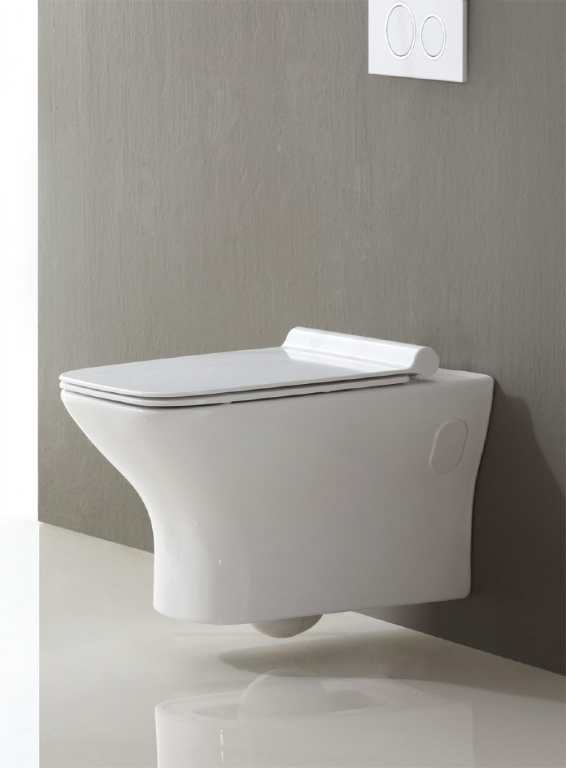 Унитаз подвесной безободковый BelBagno Romano BB248CHR